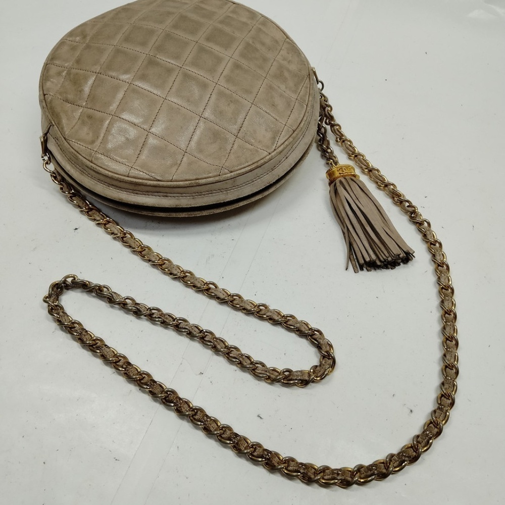 Authentic Chanel Leather Round Bag - Picture 4 of 9